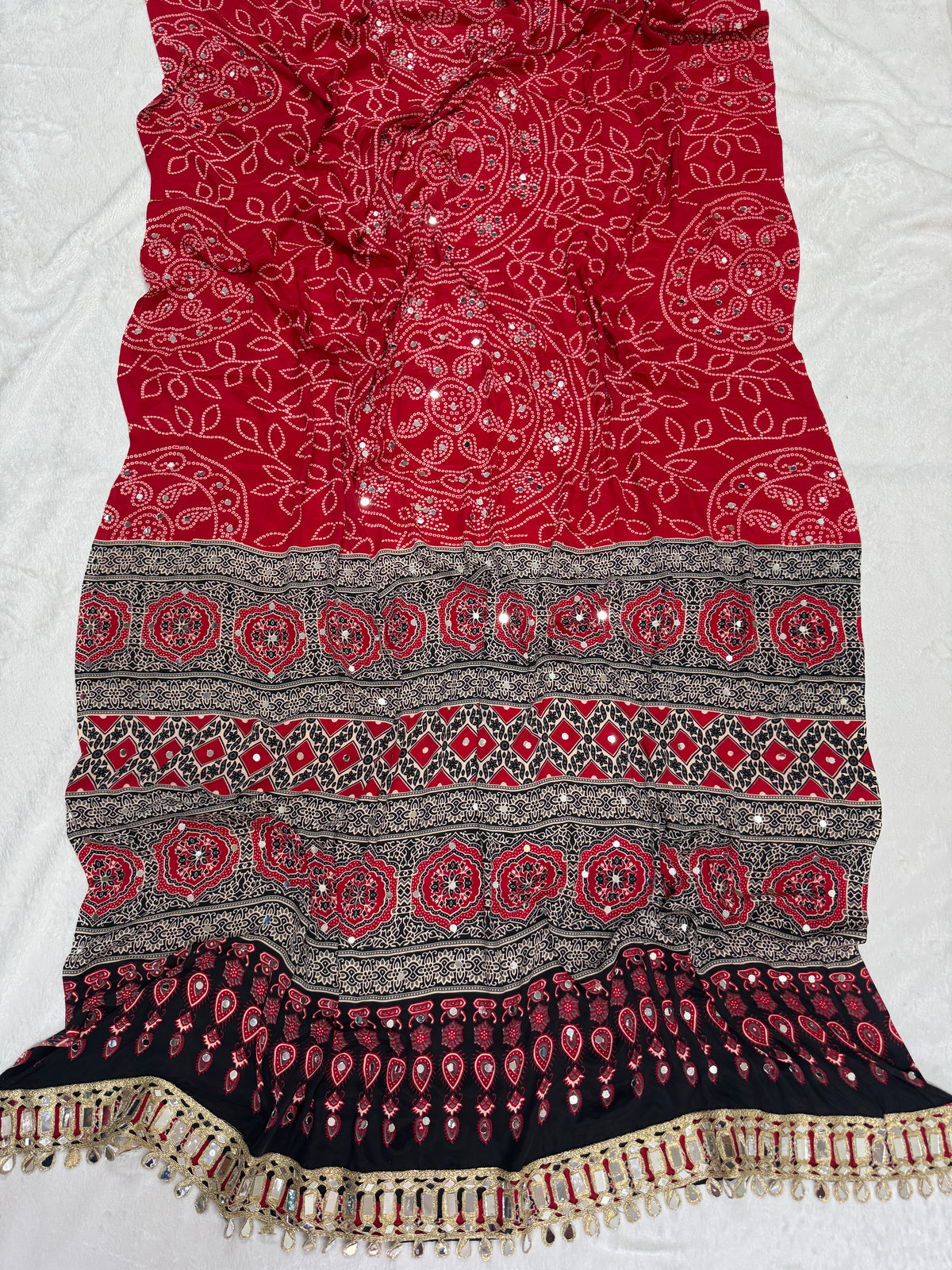 MW01 Ajarakh Print saree