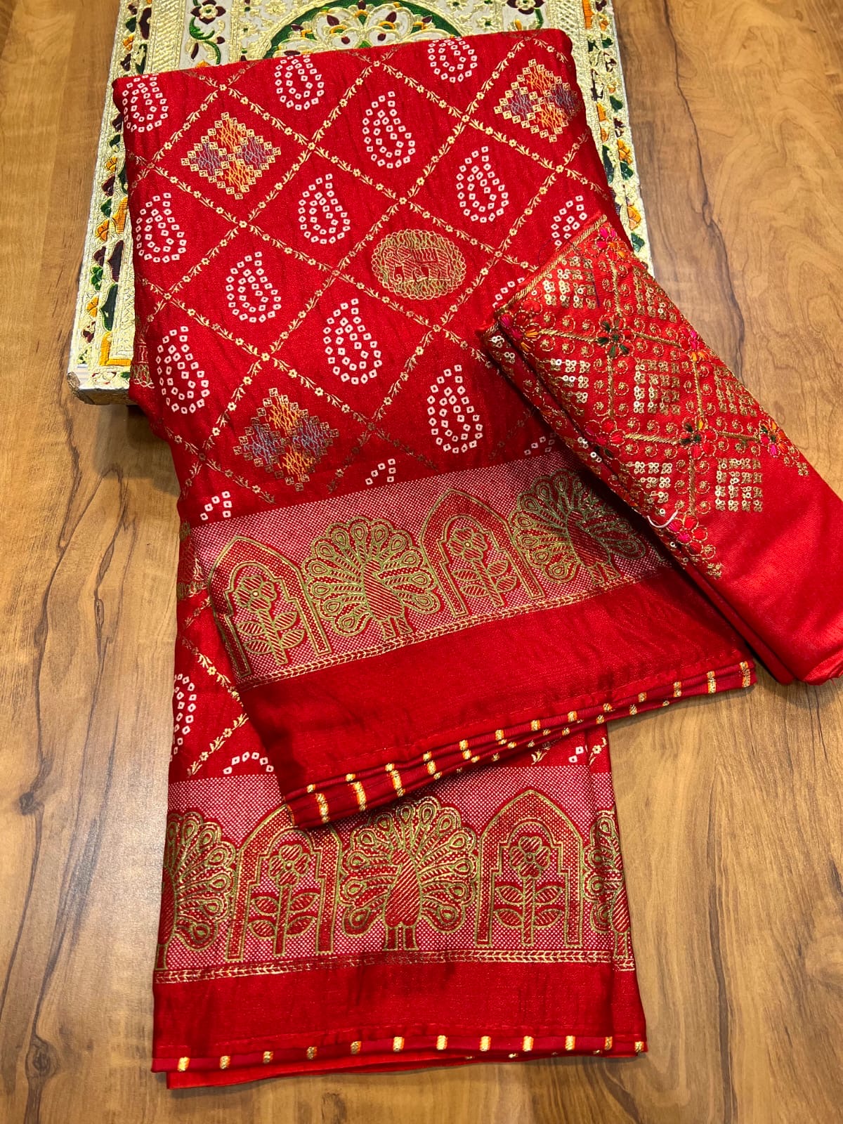 BS001 Bandhani Saree!