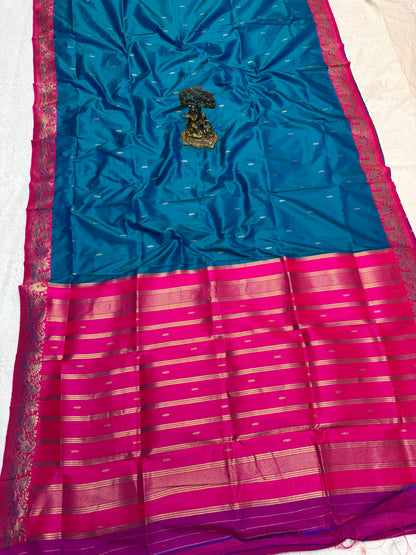 SP001 Shreemant Peshwai Paithani!