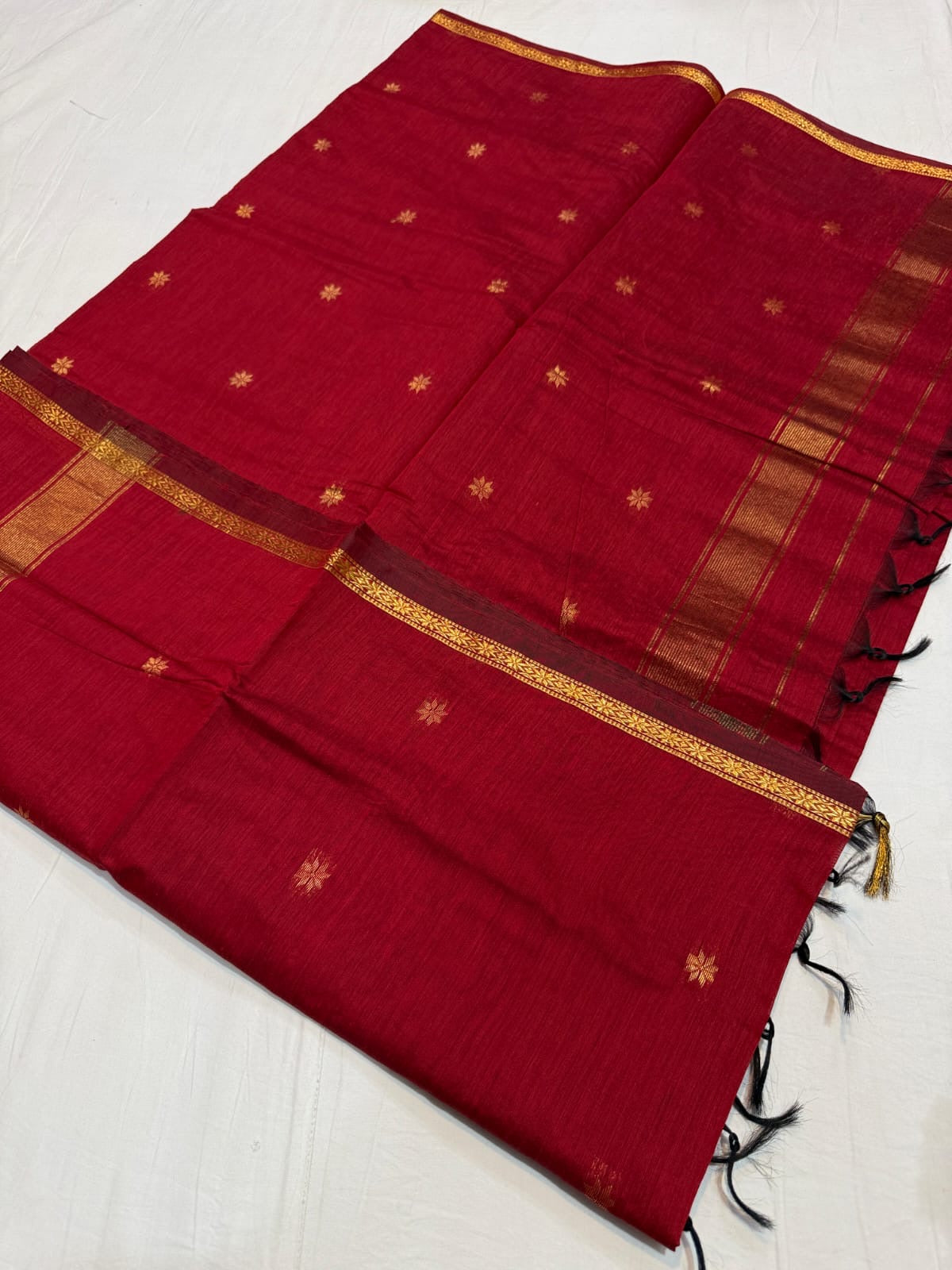 CM001 Cotton Maheshwari Saree!