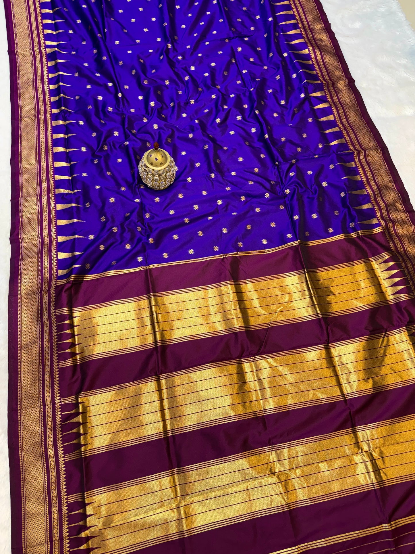 IP002 Temple Irkal Paithani!