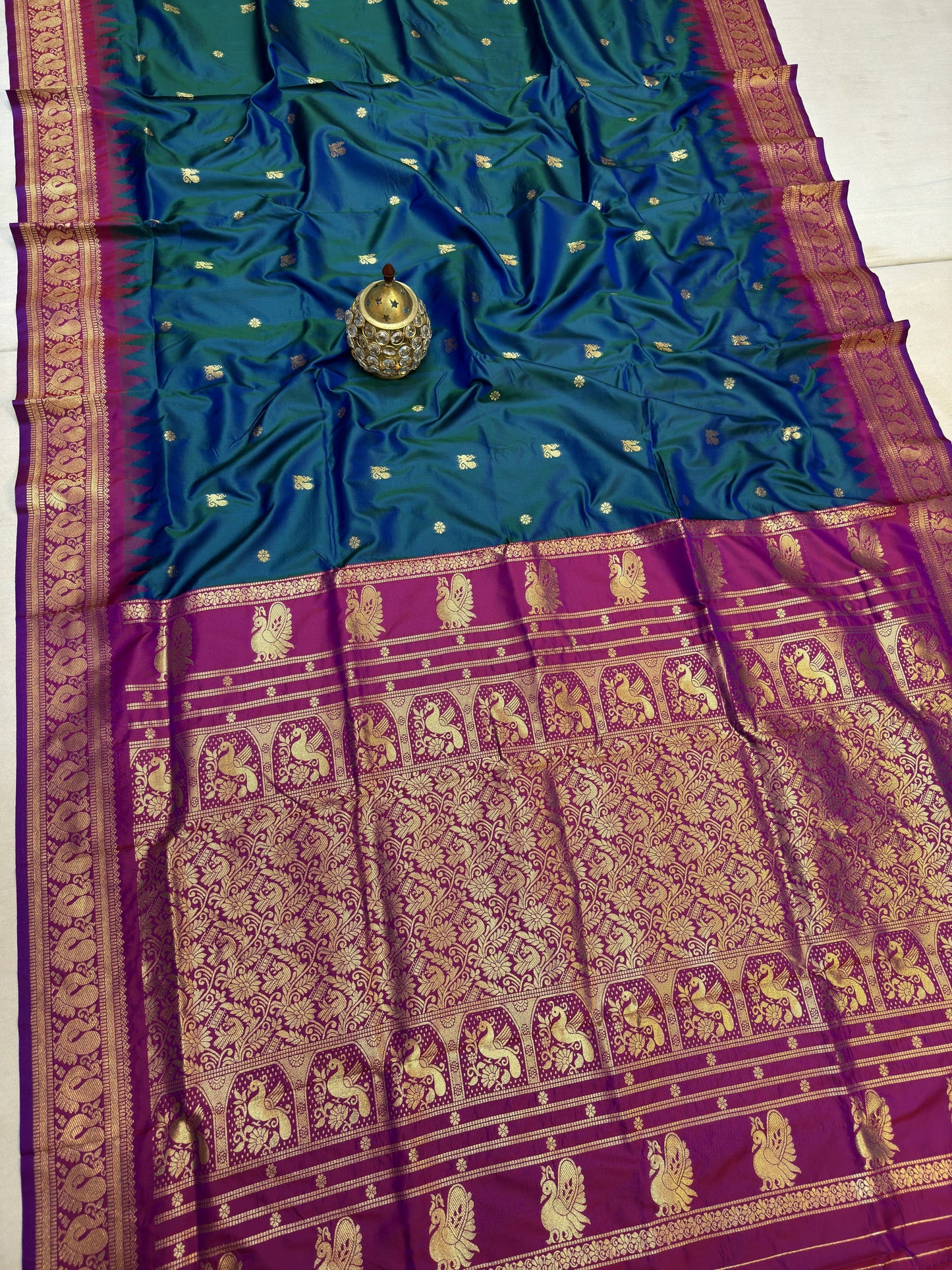 GP001 Peacock Gadwal Paithani!