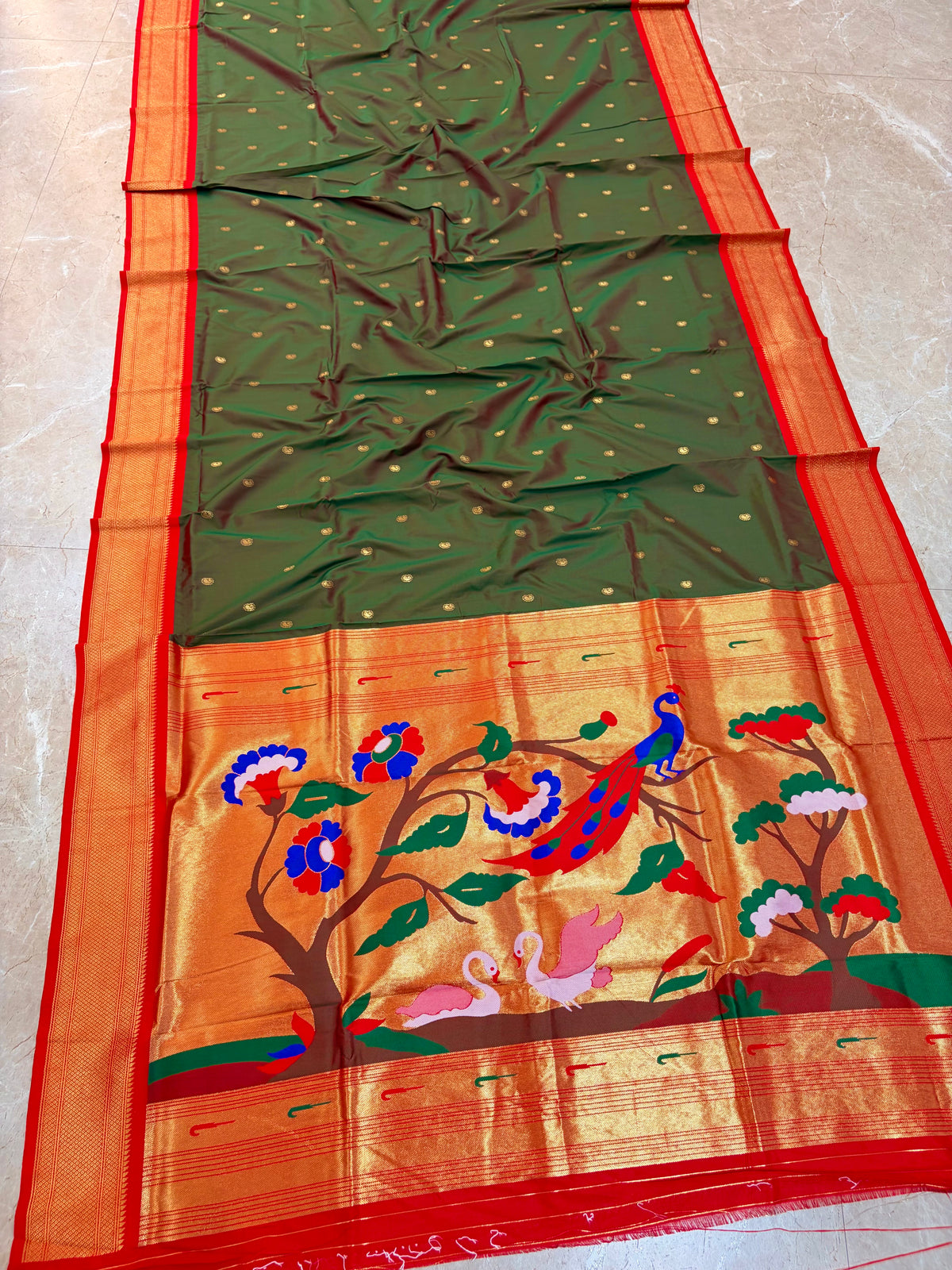 FP01 Fancy Pallu Paithani