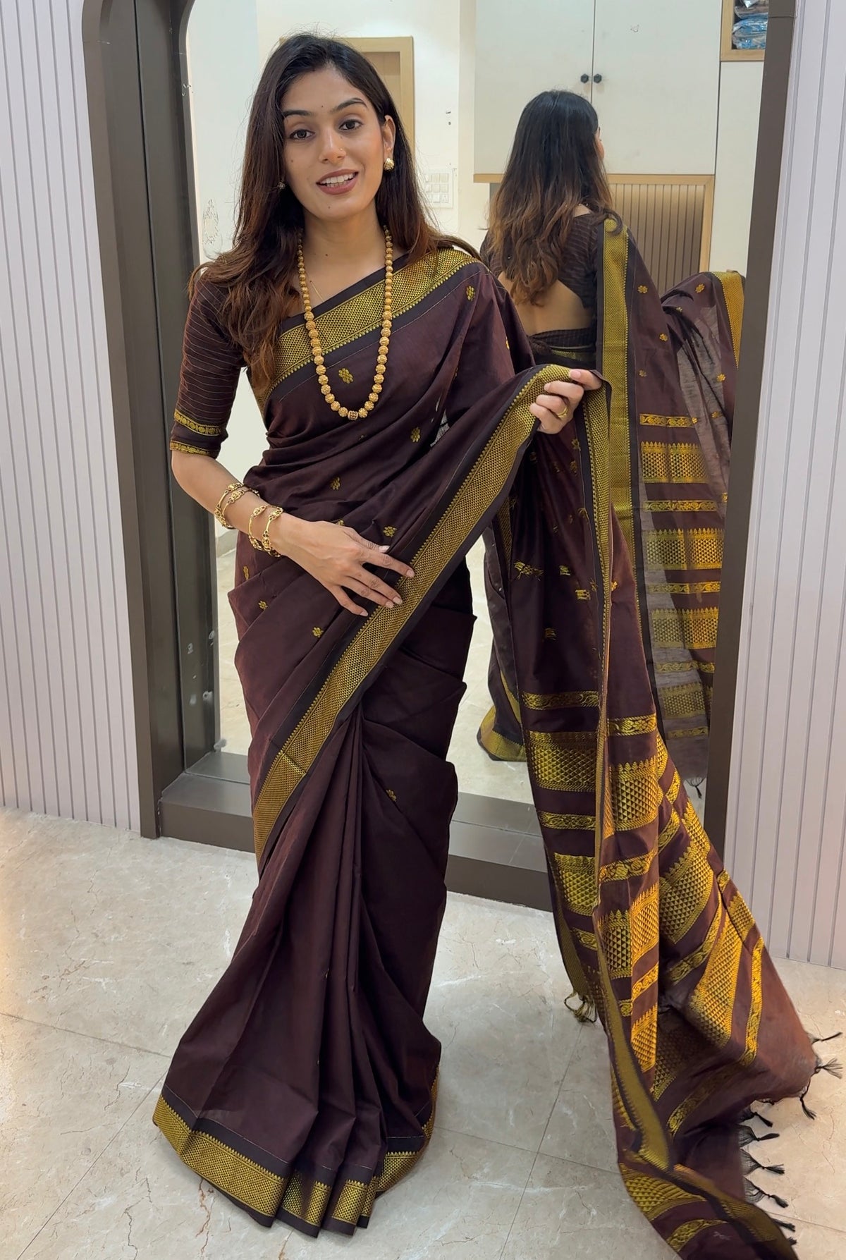 PG001 Pure Cotton Gadwal Saree!