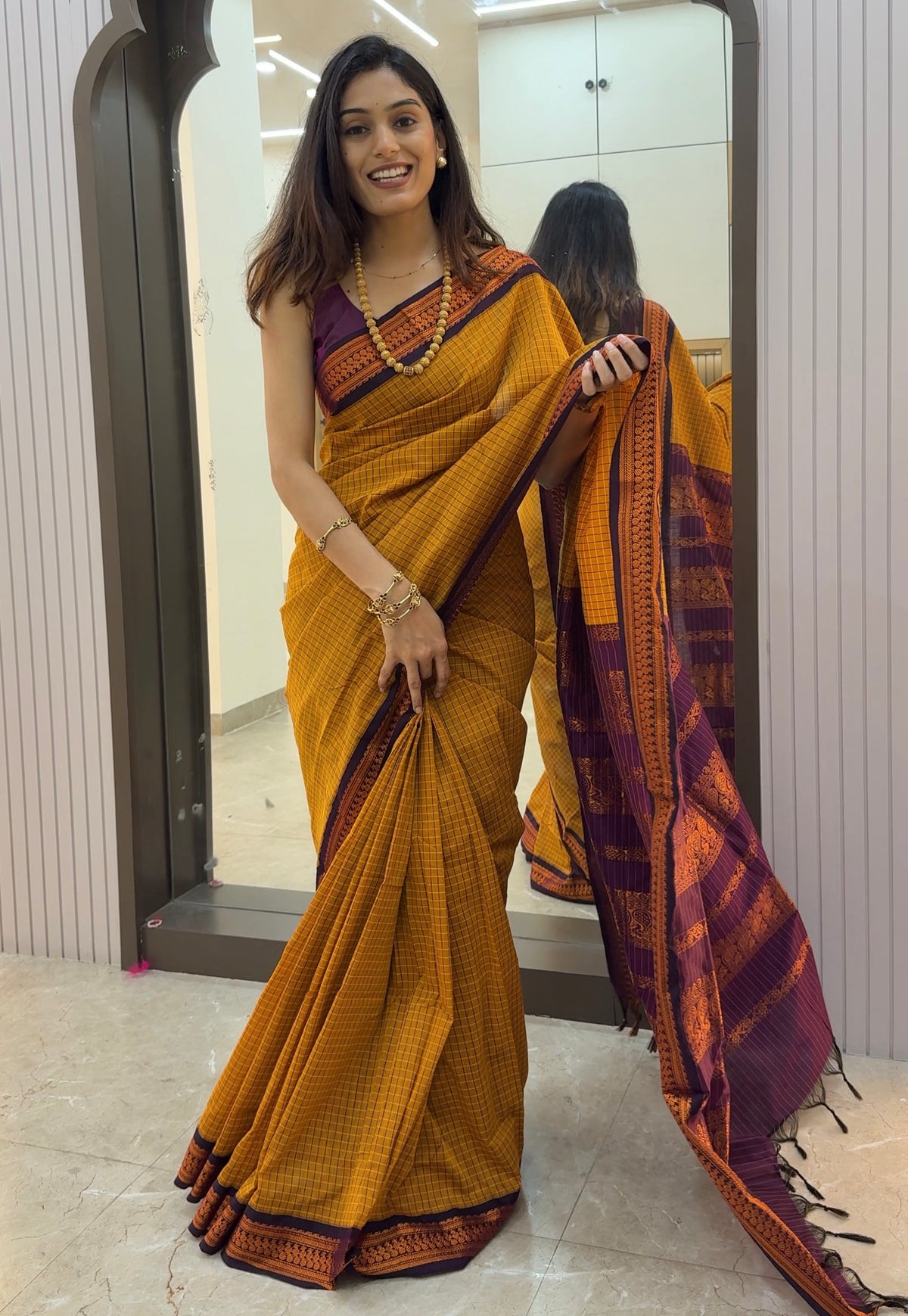 CG001 Chex Gadwal Saree